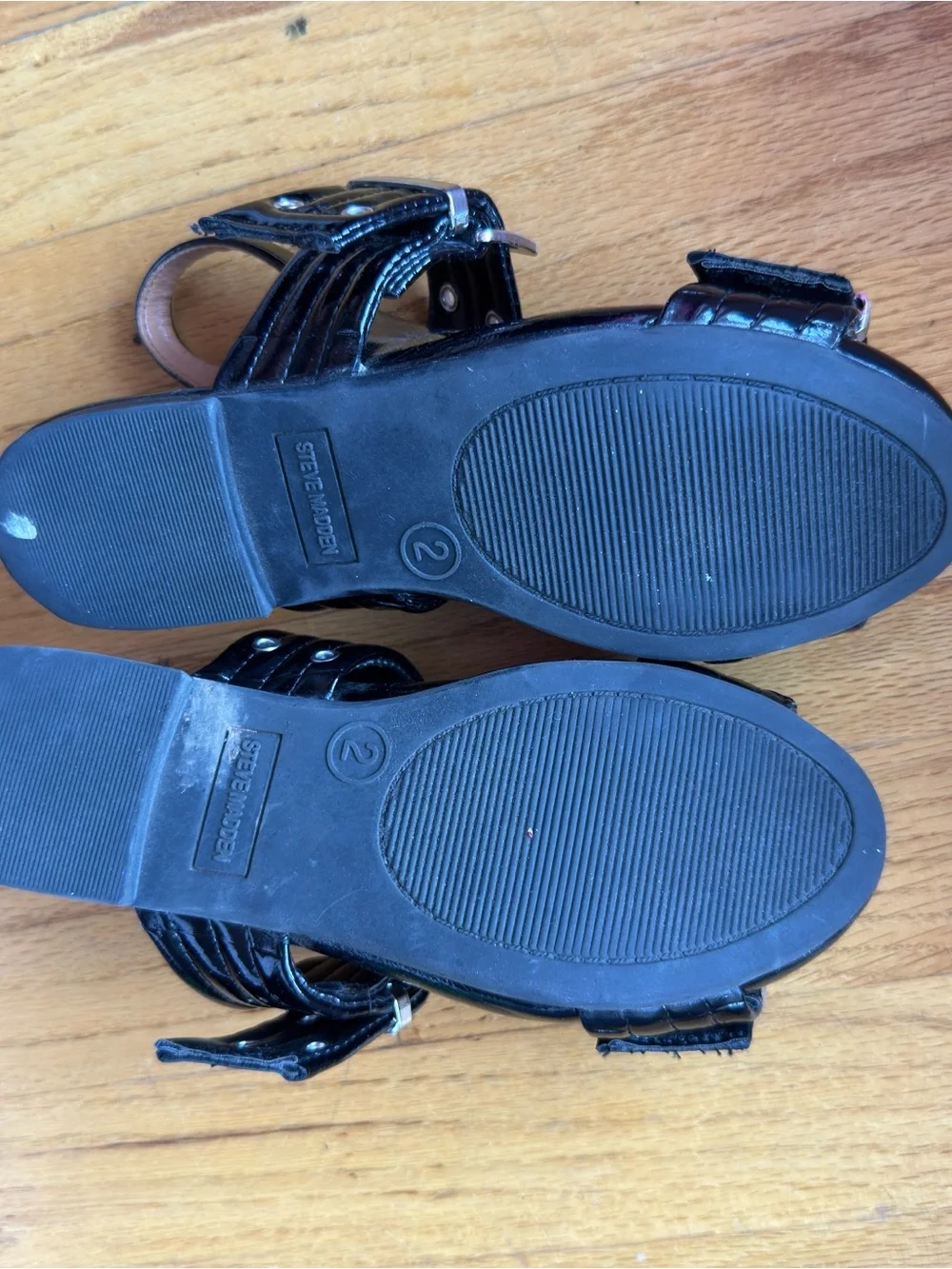 Steve Madden Girls Black Patent Buckle Slingback